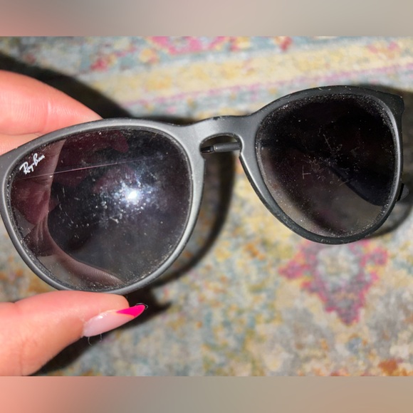 Rayban Sunglasses - Picture 7 of 7